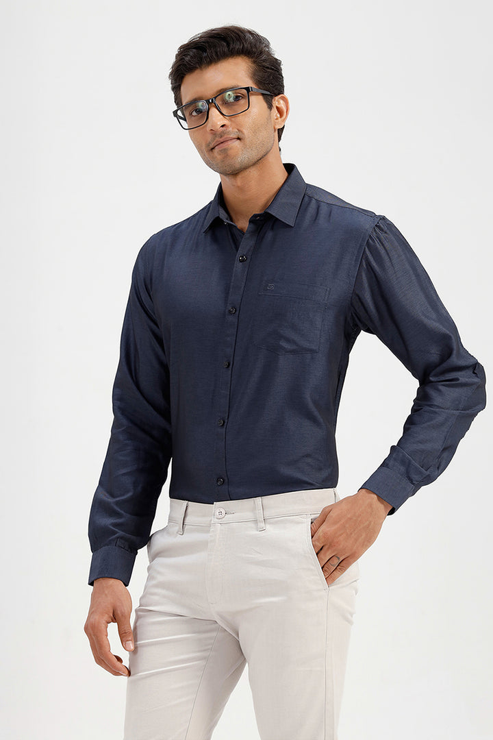 Stylish navy shirt for professional use