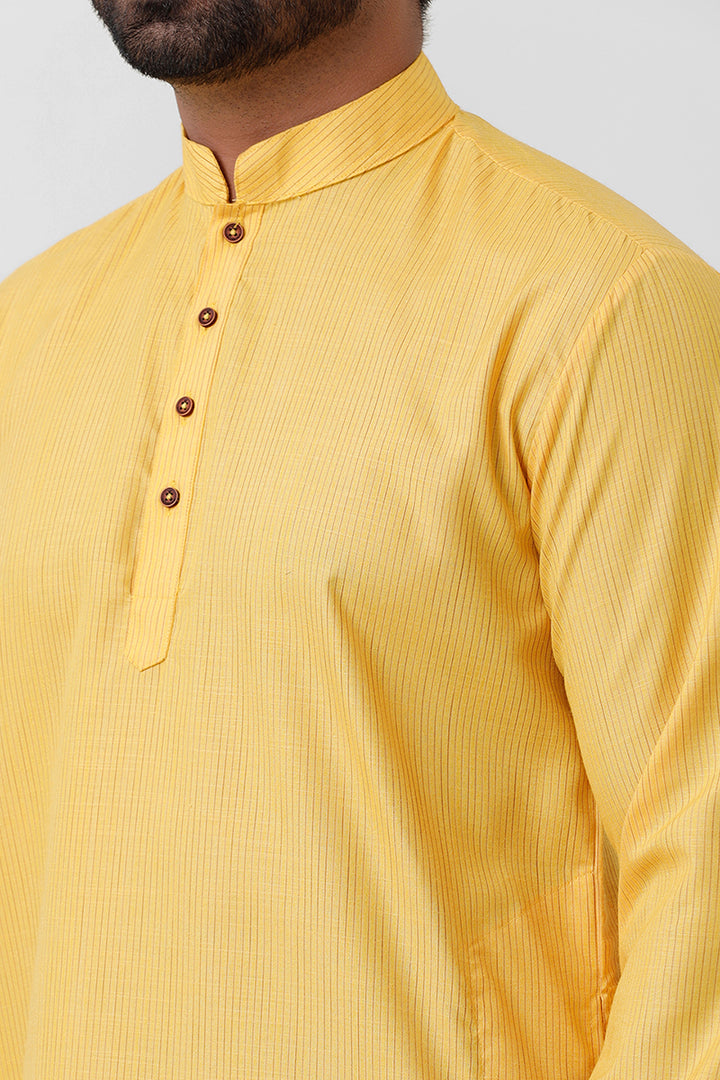 uathayam haldi kurta for mens