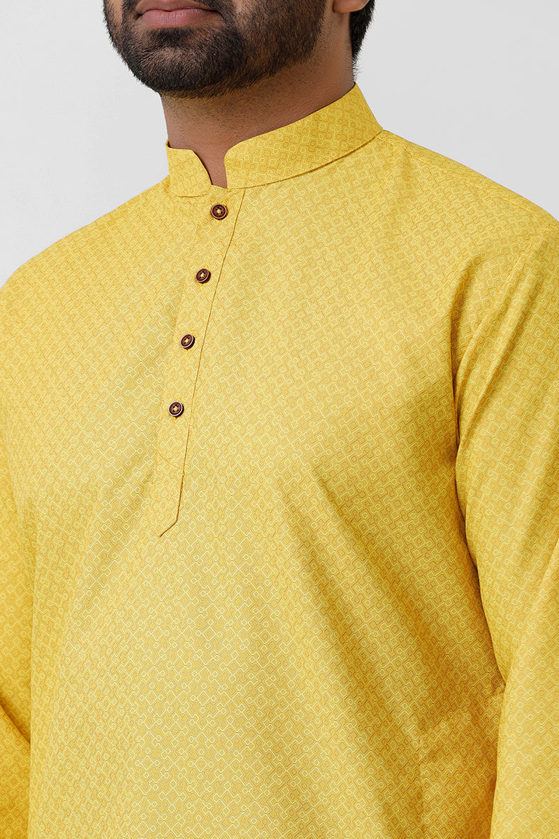 uathayam haldi kurta for mens