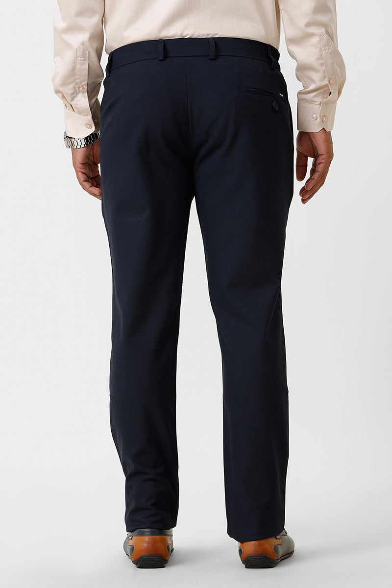 stretchable plain trousers