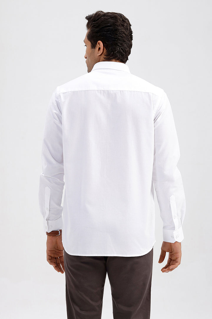 Pack of 2 white formal shirts for men Uathayam