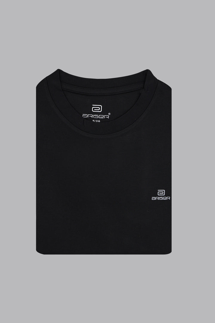 Men’s black solid round neck T-shirt