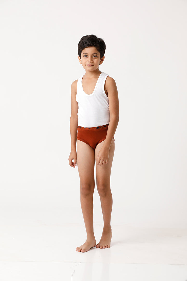 Plain color children’s briefs