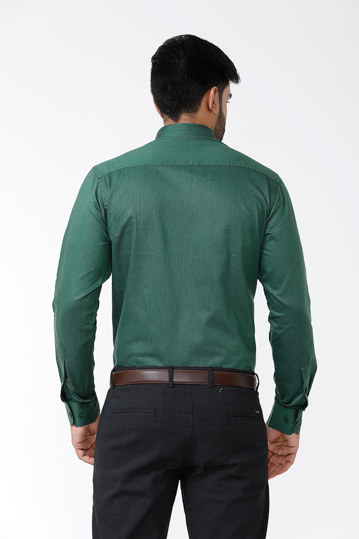 ARISER Luxor Solid Cotton Smart Fit Full Sleeve Shirt for Men - LX70009