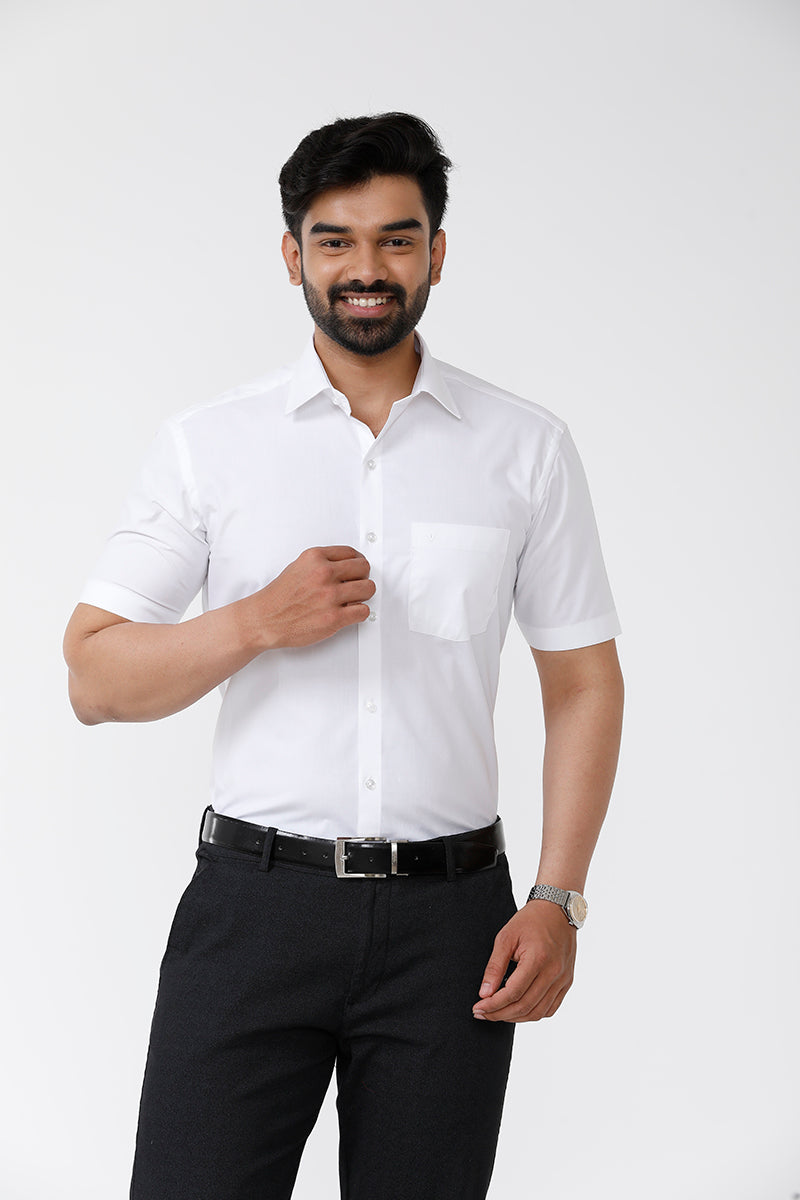 Men's White Short Sleeve Shirt, Grey Plaid Dress Pants, Black Leather Belt  | Lookastic