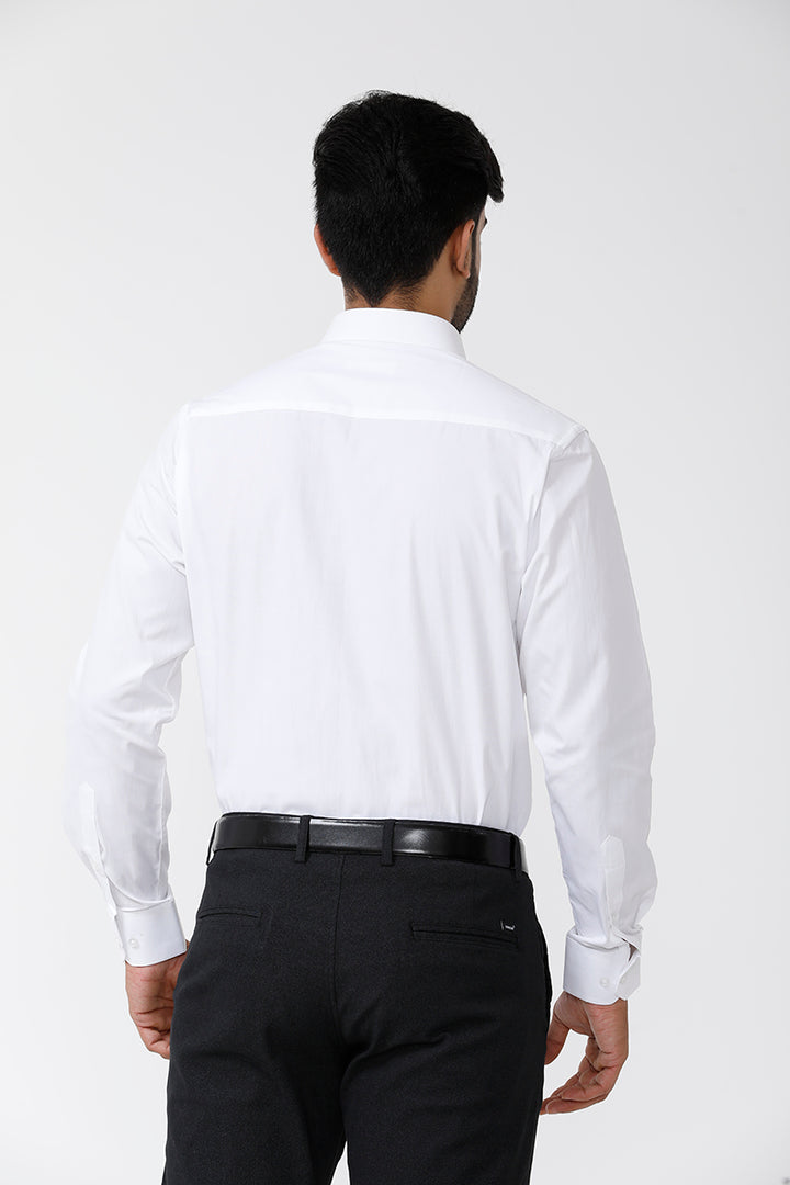 Arrow Cotton Solid Regular Fit White Formal Shirt for Men