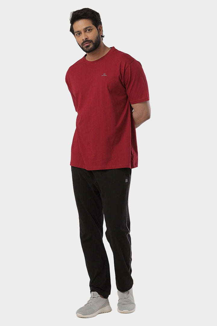 ARISER Maroon Color Round Neck Solid T-shirts For Men - TS25002