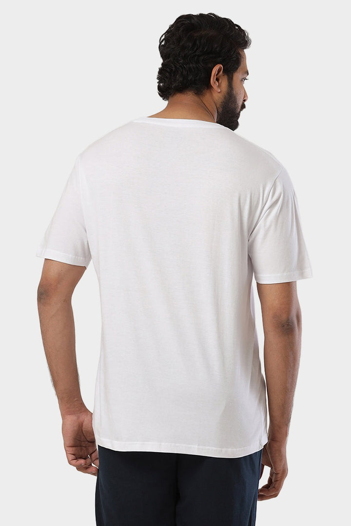 Round Neck - White Solid T-Shirts For Men | Ariser