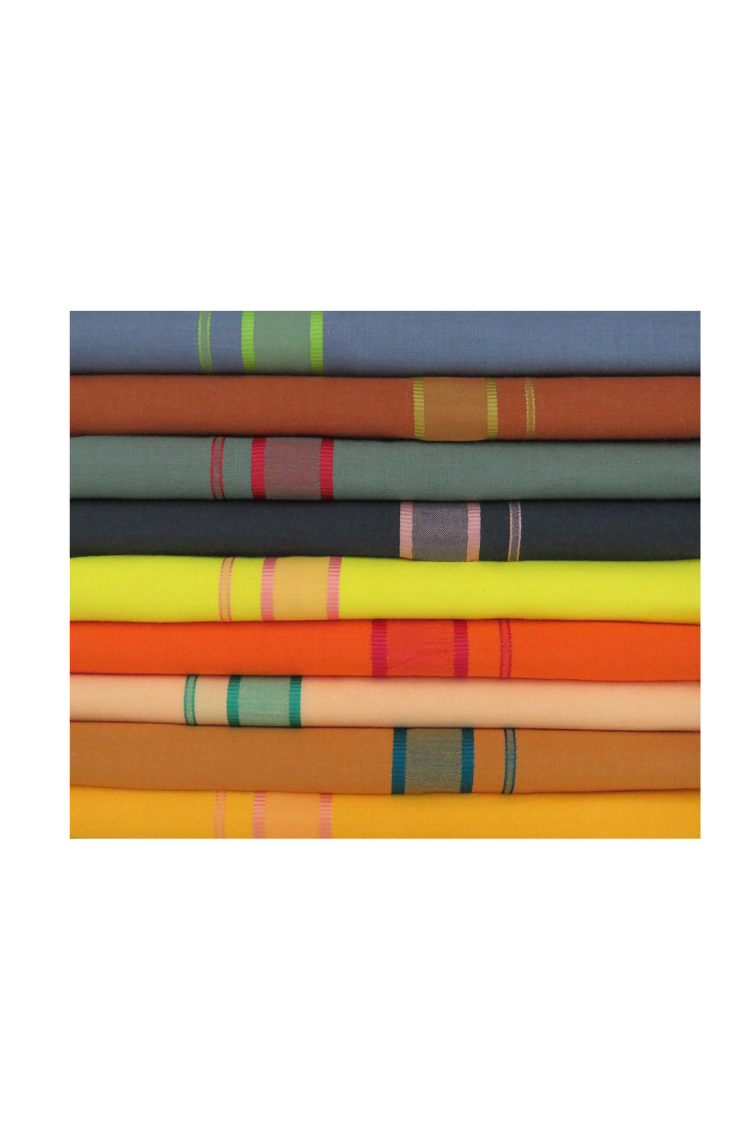 Nathan - Kanagambaram Single Dhoti With Assorted Border Colors For Men | Uathayam